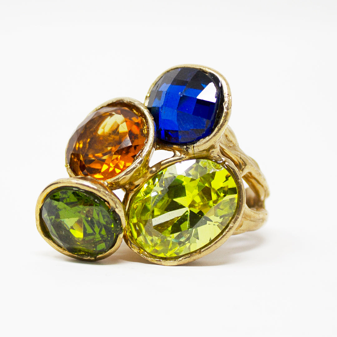Anello in bronzo luminoso con topazio e altre pietre sintetiche multicolor