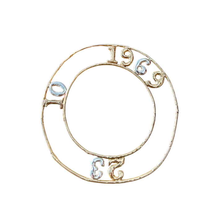 Bracciale realizzato a mano con doppio cerchio in bronzo, bronzo brown rosa e argento, design elegante e personalizzabile con date o numeri