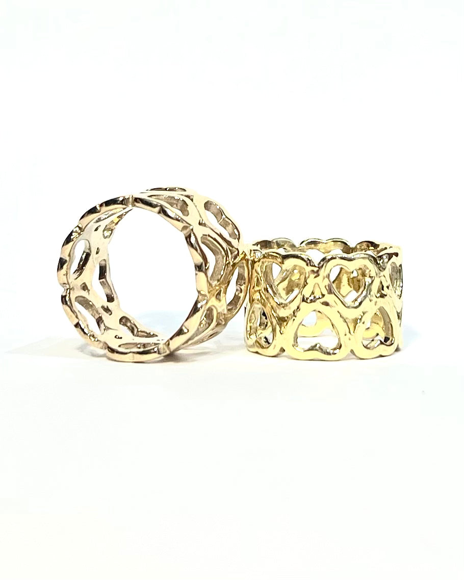 Anello Fascia di tanti piccoli cuoricini in bronzo