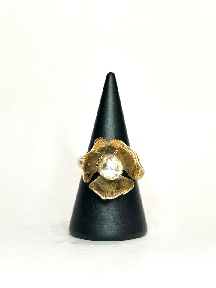 Anello Papavero realizzato a mano, disponibile in versione bronzo, bronzo rosa e argento